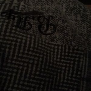 Meet your Posher, Roy